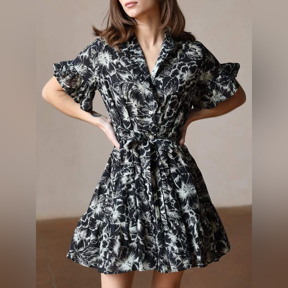 Mille Resort & Travel Violetta Dress in Black Hibiscus Size XS - Picture 2 of 8